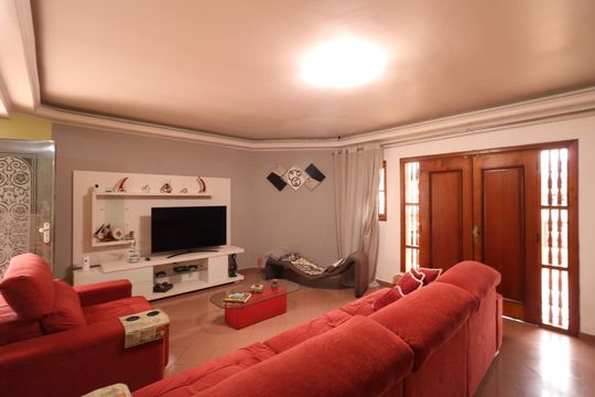 Casa à venda com 3 quartos, 450m² em Centro, Diadema