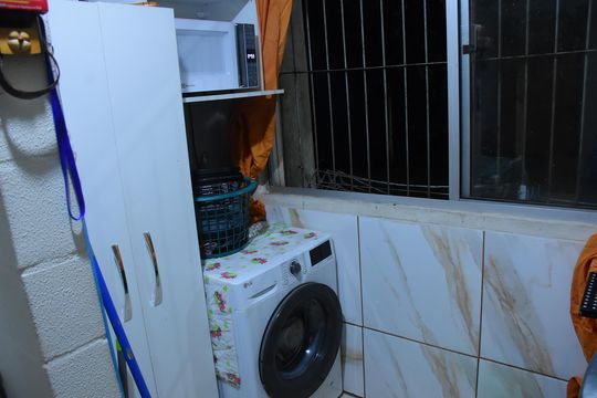Área de Serviço de apartamento para alugar com 2 quartos, 42m² em Parque Marechal Rondon, Cachoeirinha
