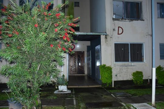 Fachada do bloco de apartamento para alugar com 2 quartos, 42m² em Parque Marechal Rondon, Cachoeirinha