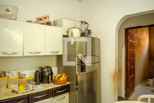 Casa à venda com 3 quartos, 487m² em Residencial Mar Del Plata, Goiânia
