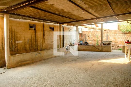 Casa à venda com 3 quartos, 487m² em Residencial Mar Del Plata, Goiânia