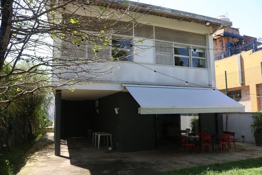 Casa à venda com 6 quartos, 450m² em Perdizes, São Paulo
