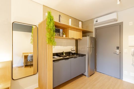 Cozinha (detalhes) de kitnet/studio para alugar com 1 quarto, 36m² em Itaim Bibi, São Paulo