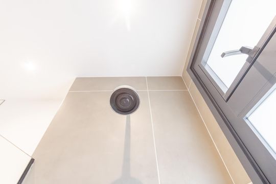 Chuveiro de kitnet/studio para alugar com 1 quarto, 36m² em Itaim Bibi, São Paulo