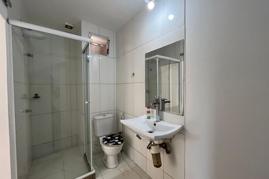 Banheiro 1 de kitnet/studio à venda com 1 quarto, 50m² em Barra da Tijuca, Rio de Janeiro