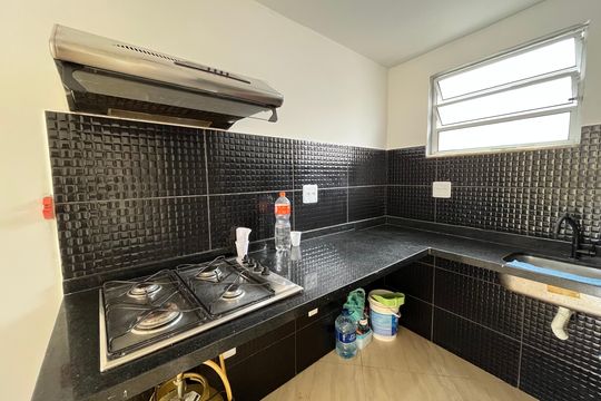 Cozinha de kitnet/studio à venda com 1 quarto, 50m² em Barra da Tijuca, Rio de Janeiro