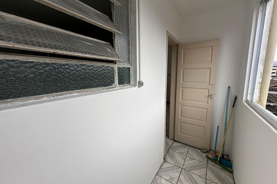Área de Serviço de apartamento para alugar com 2 quartos, 44m² em Beira Mar, São Vicente