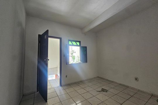 Apartamento para alugar com 1 quarto, 48m² em Boca do Rio, Salvador