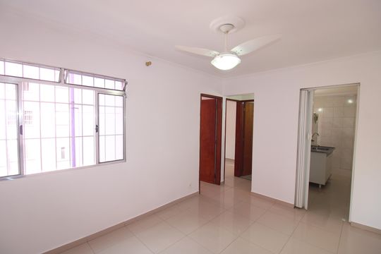 Apartamento para alugar com 2 quartos, 45m² em Jardim Pereira Leite, São Paulo