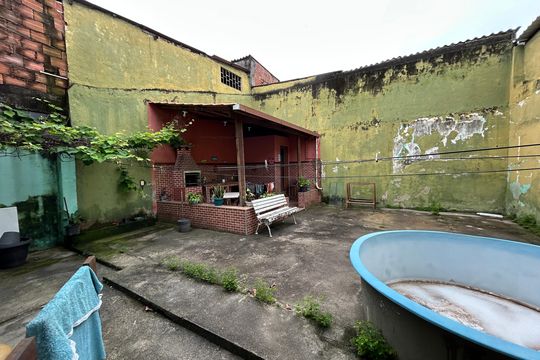 Quintal de casa à venda com 3 quartos, 50m² em Realengo, Rio de Janeiro