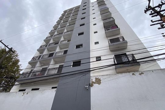 Fachada de apartamento para alugar com 2 quartos, 48m² em Vila Ré, São Paulo