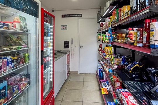Mercado de apartamento para alugar com 2 quartos, 41m² em Parque Bristol, São Paulo