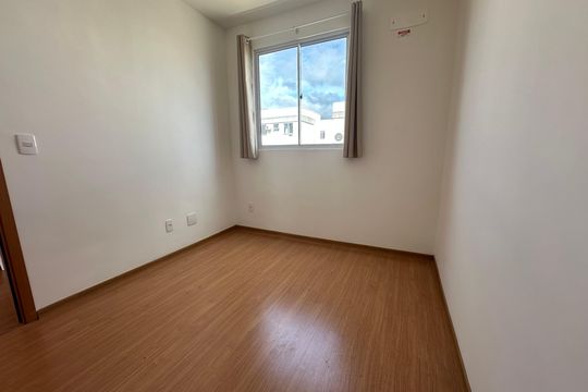 Quarto 2 de apartamento para alugar com 2 quartos, 43m² em Forquilhas, São José