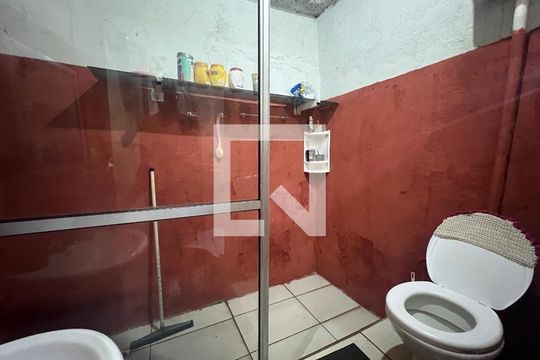 Casa à venda com 4 quartos, 394m² em Pedra Azul, Contagem