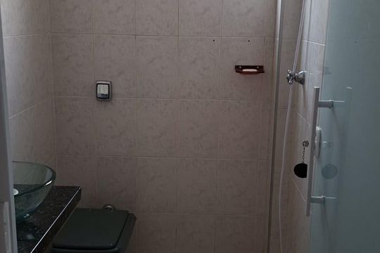 Banheiro de apartamento à venda com 2 quartos, 62m² em Vila Claudia, São Paulo