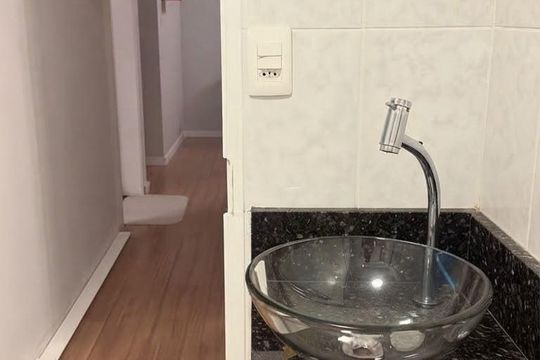 Banheiro de apartamento à venda com 2 quartos, 62m² em Vila Claudia, São Paulo