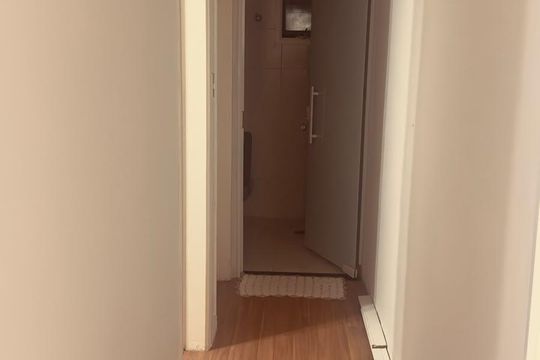 Corredor de apartamento à venda com 2 quartos, 62m² em Vila Claudia, São Paulo