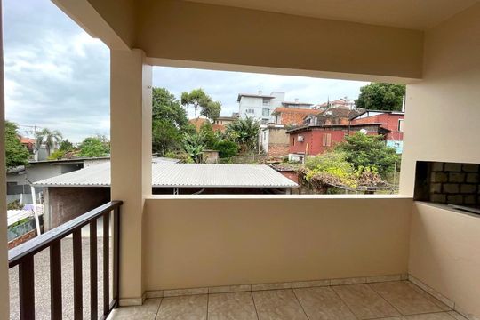Varanda de casa para alugar com 3 quartos, 180m² em Rincão, Novo Hamburgo