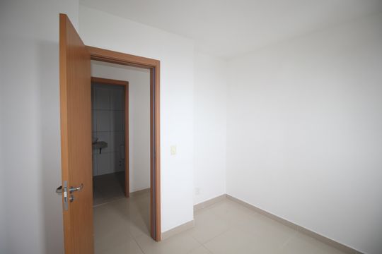 Quarto 1 de apartamento à venda com 2 quartos, 45m² em Morro Santana, Porto Alegre