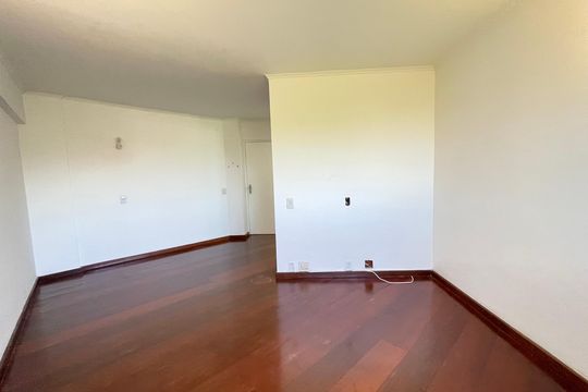 Sala de apartamento à venda com 3 quartos, 64m² em Jardim das Vertentes, São Paulo