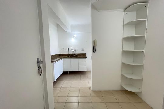 Cozinha de apartamento à venda com 3 quartos, 64m² em Jardim das Vertentes, São Paulo