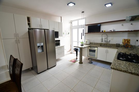 Cozinha de casa à venda com 3 quartos, 190m² em Nova Campinas, Campinas