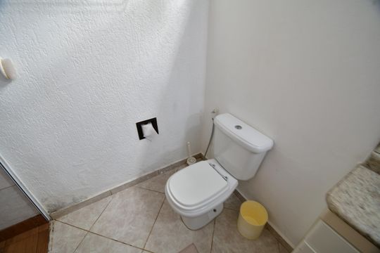 Banheiro Suíte de casa à venda com 3 quartos, 190m² em Nova Campinas, Campinas