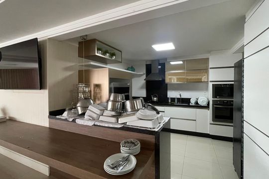Área comum - Salão de festas de apartamento para alugar com 4 quartos, 134m² em Campinas, São José