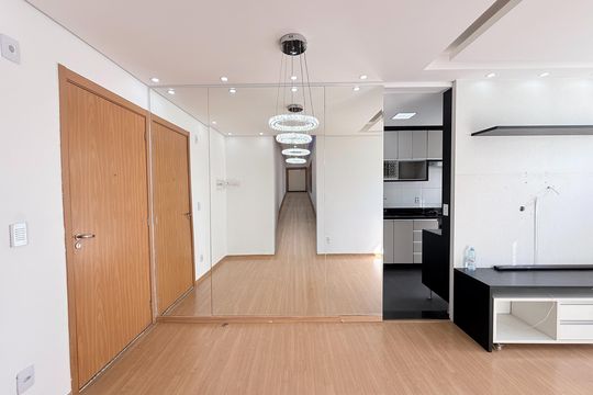 Sala de apartamento para alugar com 2 quartos, 50m² em Vila Ipojuca, São Paulo