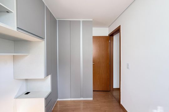 Quarto de apartamento para alugar com 2 quartos, 50m² em Vila Ipojuca, São Paulo