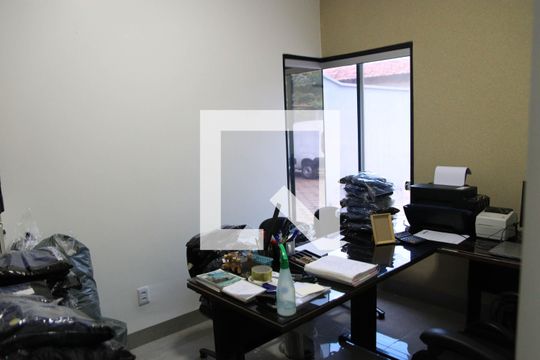 Quarto 02 de casa para alugar com 3 quartos, 150m² em Capuava, Goiânia