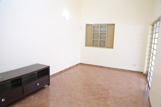 Sala de casa à venda com 4 quartos, 330m² em Setor Marechal Rondon, Goiânia