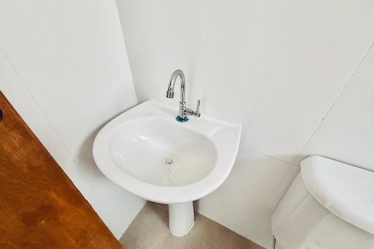 Banheiro de apartamento à venda com 1 quarto, 38m² em Penha de França, São Paulo