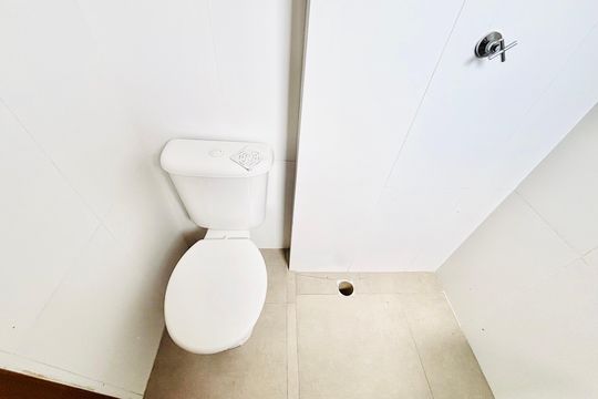 Banheiro de apartamento à venda com 2 quartos, 38m² em Penha de França, São Paulo