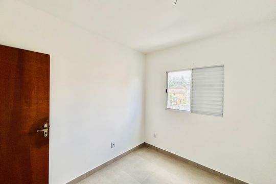 Quarto 2 de apartamento à venda com 2 quartos, 38m² em Penha de França, São Paulo