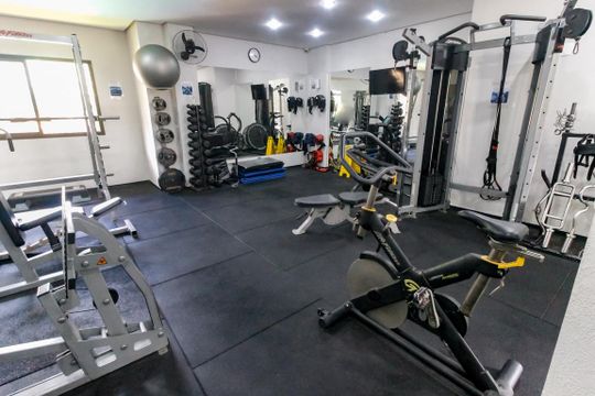 Área comum - Academia de apartamento para alugar com 3 quartos, 250m² em Vila Suzana, São Paulo