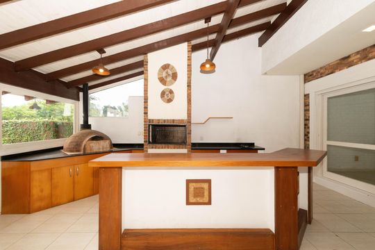 Cozinha de casa para alugar com 3 quartos, 215m² em Centro, Gravataí