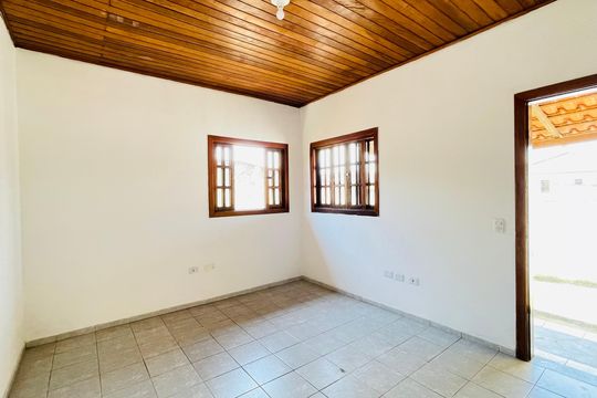 Casa para alugar com 2 quartos, 125m² em Parque Mirante da Mata, Cotia