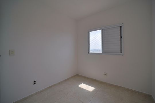 Quarto 1 de apartamento para alugar com 2 quartos, 47m² em Jardim Castelo, São Paulo