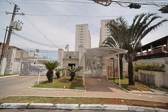 Fachada de apartamento para alugar com 2 quartos, 47m² em Jardim Castelo, São Paulo