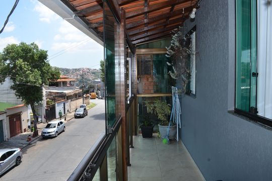 Casa à venda com 3 quartos, 90m² em Ouro Minas, Belo Horizonte