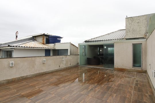 Terraço de casa de condomínio para alugar com 3 quartos, 120m² em Foguete, Cabo Frio