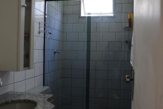 Banheiro Social de apartamento à venda com 4 quartos, 190m² em Buritis, Belo Horizonte
