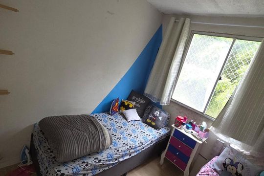 Quarto de apartamento para alugar com 2 quartos, 98m² em Parque Dourado, Ferraz de Vasconcelos