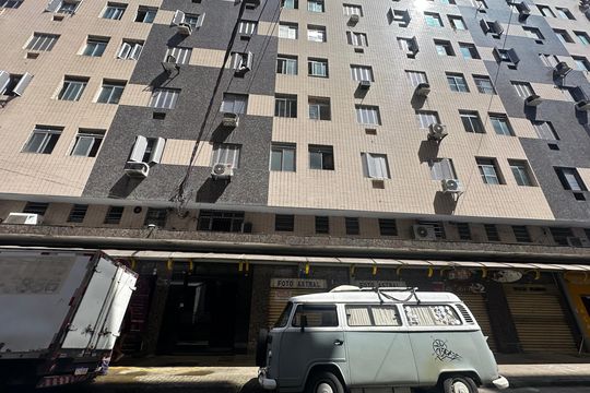 Fachada de kitnet/studio para alugar com 1 quarto, 36m² em Centro, São Vicente