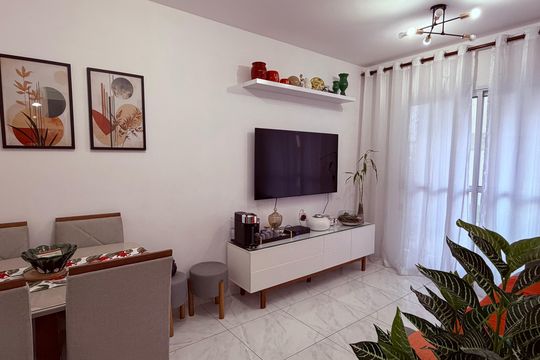 Sala de apartamento à venda com 2 quartos, 67m² em Cerâmica, São Caetano do Sul