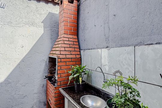 Área externa de casa para alugar com 3 quartos, 200m² em Vila Carrão, São Paulo