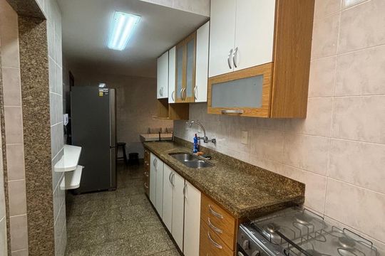 Cozinha de apartamento à venda com 3 quartos, 183m² em Recreio dos Bandeirantes, Rio de Janeiro