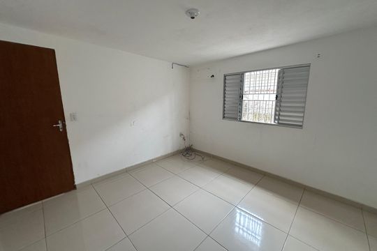 Quarto de casa para alugar com 1 quarto, 50m² em Parque Sao Vicente, São Vicente
