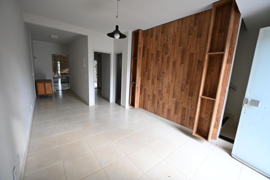 Casa de Condomínio para alugar com 2 quartos, 100m² em Residencial Center Ville, Goiânia